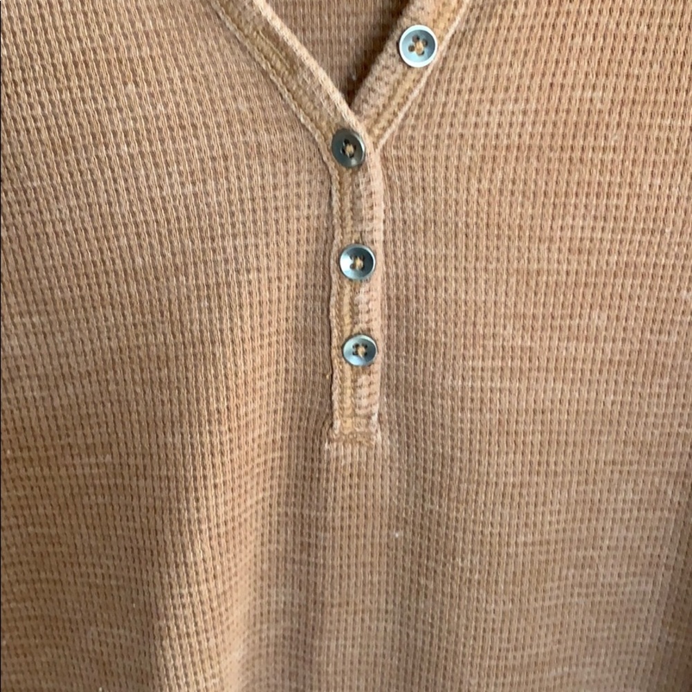 Top - Picture 4 of 4